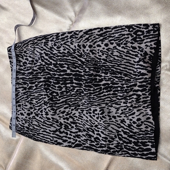 Talbot skirt - Picture 3 of 7